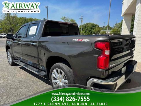 Used 2021 Chevrolet Silverado 1500 LTZ w/ LTZ Convenience Package II AWD/4WD image 8