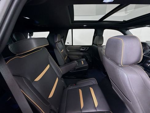 Used 2023 GMC Yukon AT4 w/ AT4 Premium Package image 29