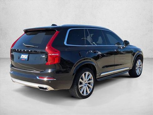 Used 2017 Volvo XC90 T6 Inscription w/ Vision Package image 5