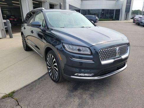 Used 2023 Lincoln Nautilus Black Label AWD/4WD image 11