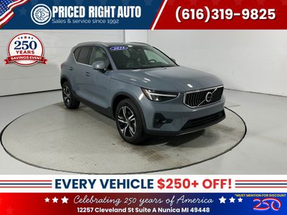 Used 2023 Volvo XC40 B5 Plus