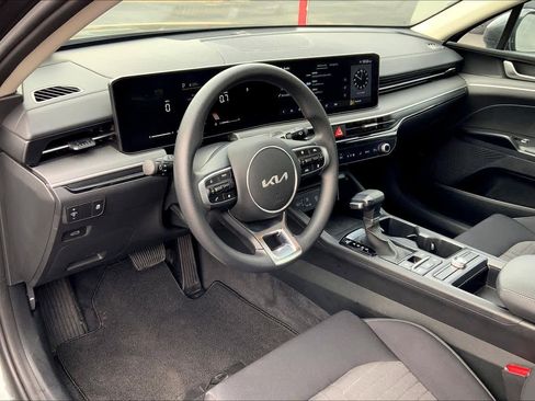 Used 2025 Kia K5 LXS image 18