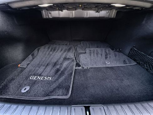 Used 2023 Genesis G70 3.3T w/ Sport Prestige Package image 23
