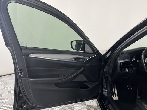 Used 2019 BMW M5 w/ Executive Package image 10