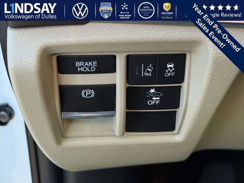 Used 2020 Acura MDX SH-AWD image 25