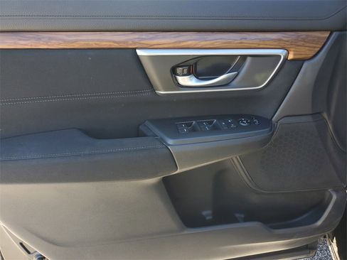 Used 2019 Honda CR-V EX image 18