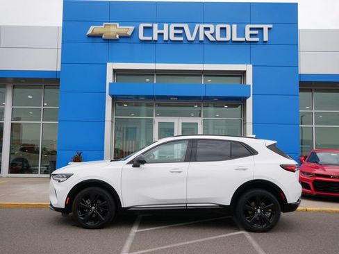 Used 2023 Buick Envision Preferred w/ Sport Touring Package AWD/4WD image 4