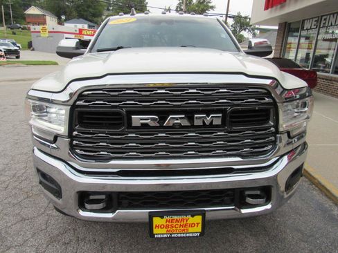 Used 2021 RAM 3500 Limited AWD/4WD image 2
