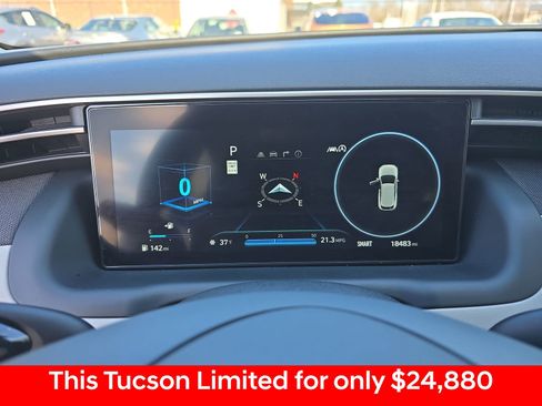 Used 2022 Hyundai Tucson Limited image 25