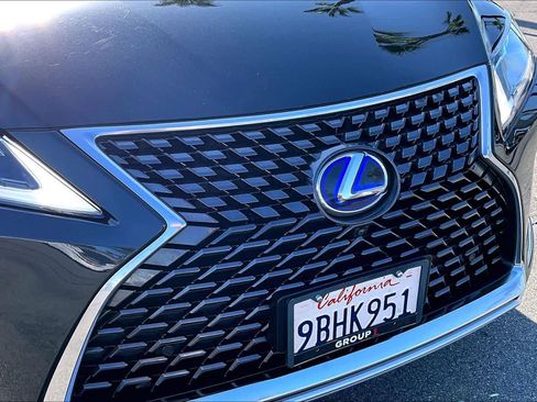 Certified 2022 Lexus RX 450hL AWD w/ Premium Package image 28