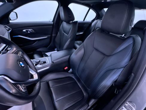 Used 2023 BMW 330i xDrive Sedan w/ Premium Package image 14