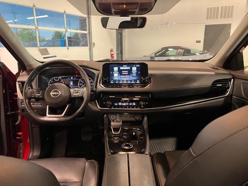 Used 2022 Nissan Rogue SL w/ SL Premium Package AWD/4WD image 31