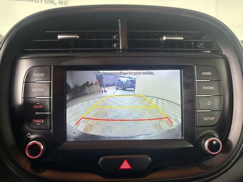 Used 2020 Kia Soul X-Line FWD image 16