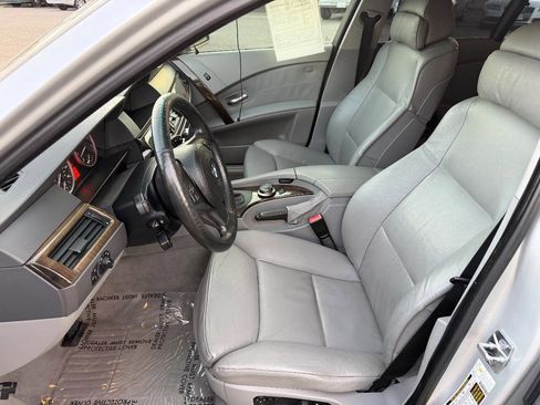 Used 2007 BMW 530xi Wagon image 13