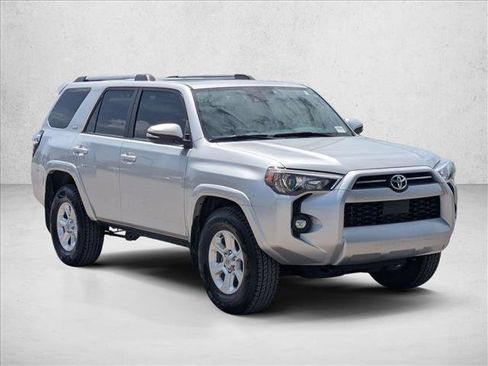 Used 2023 Toyota 4Runner SR5 Premium w/ Moonroof Package RWD image 3