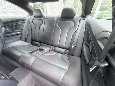 Used 2015 BMW M4 Coupe RWD image 18