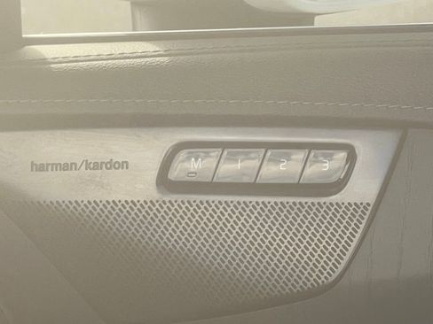 Used 2022 Volvo XC90 T6 Inscription w/ Advanced Package image 22