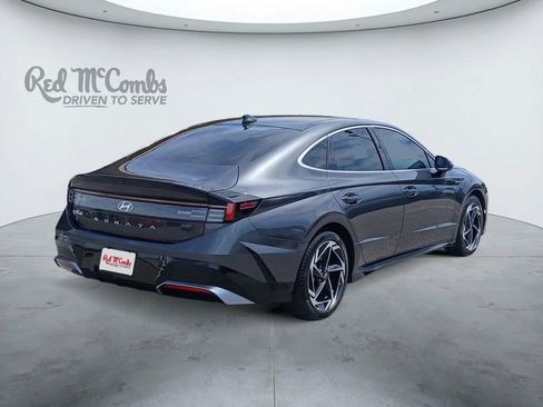 Used 2024 Hyundai Sonata SEL w/ Convenience Package FWD image 5