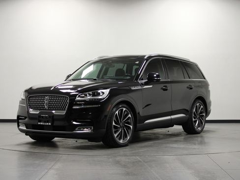 Used 2020 Lincoln Aviator Reserve w/ Equipment Group 202A image 8