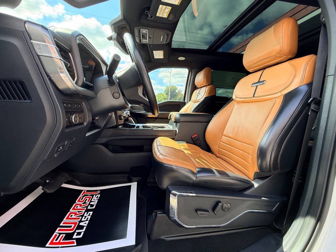 Used 2023 Ford F450 Platinum w/ FX4 Off-Road Package AWD/4WD image 24
