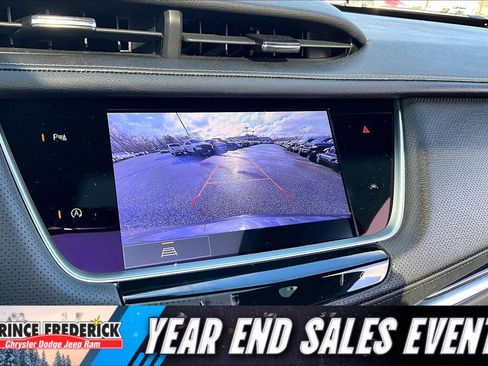 Used 2023 Cadillac XT6 Luxury image 20