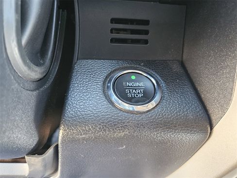 Used 2017 Ford F450 Lariat w/ Lariat Ultimate Package image 17