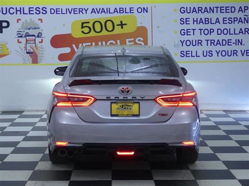 Used 2022 Toyota Camry XSE FWD image 7
