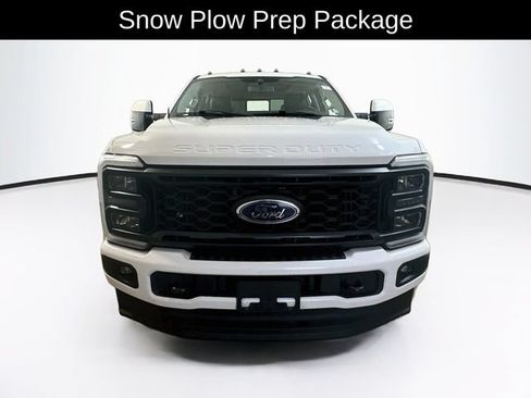 Used 2023 Ford F350 Lariat w/ Sport Appearance Package AWD/4WD image 2