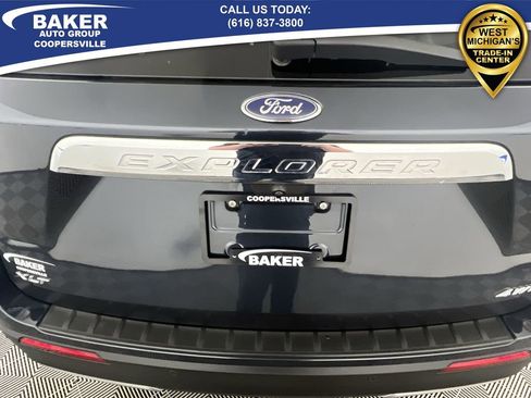 Used 2022 Ford Explorer XLT w/ Equipment Group 202A image 32