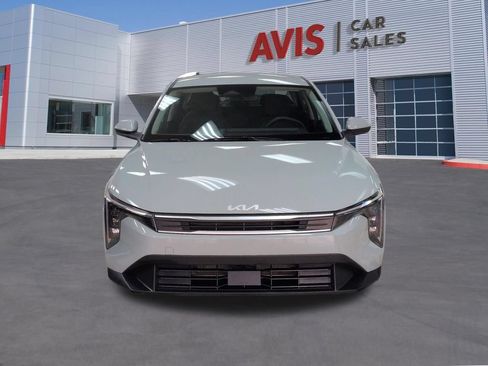 Used 2025 Kia K4 FWD image 2