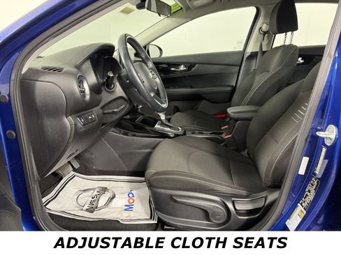 Certified 2019 Kia Forte S image 9