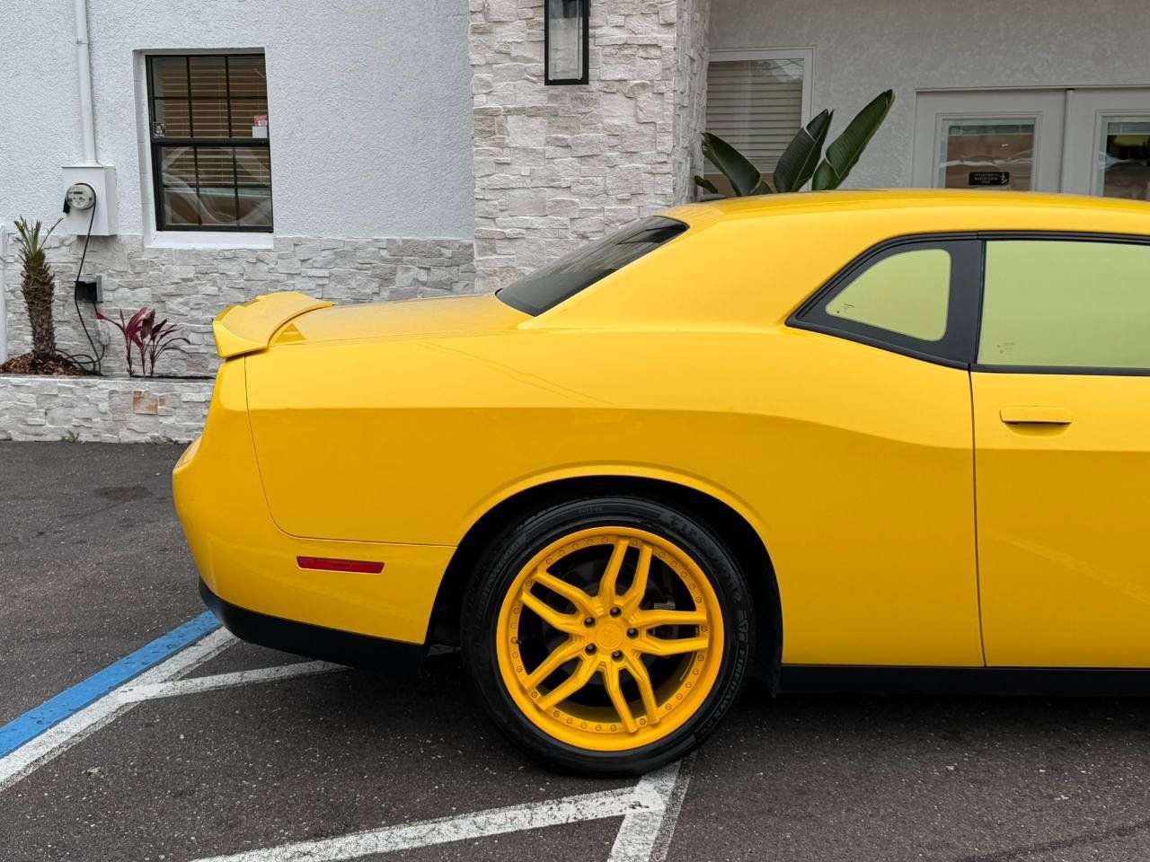 Used 2019 Dodge Challenger R/T RWD image 19
