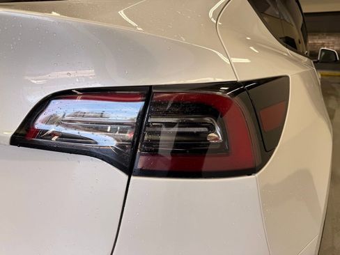 Used 2023 Tesla Model Y Long Range image 5