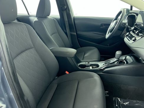 Used 2024 Toyota Corolla LE FWD image 28