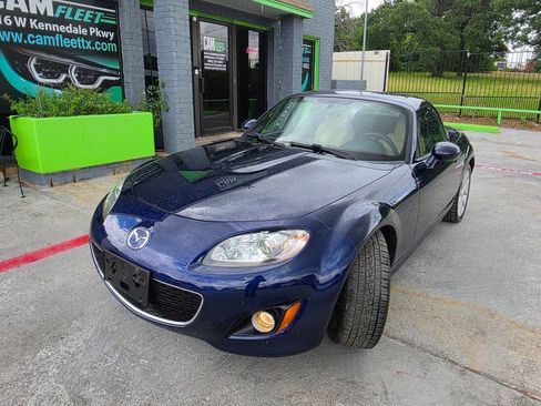 Used 2011 MAZDA MX-5 Miata Grand Touring w/ Premium Pkg RWD image 47