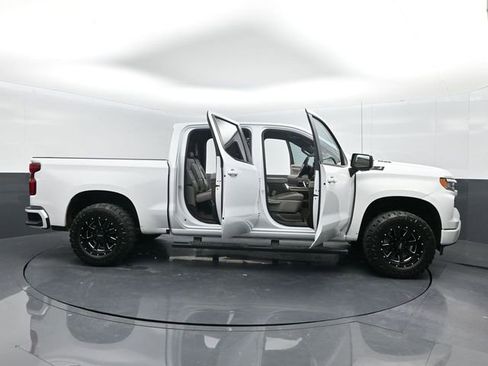 Used 2024 Chevrolet Silverado 1500 RST w/ Convenience Package II image 27