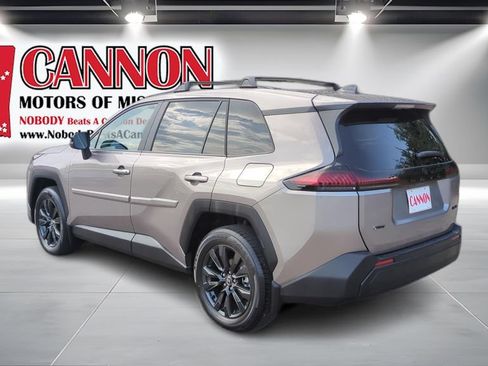 Used 2026 Toyota RAV4 XLE Premium FWD image 7