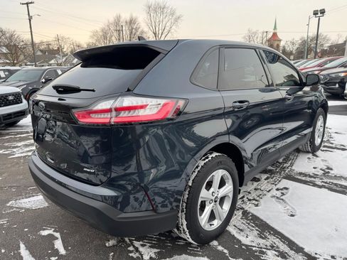 Used 2024 Ford Edge SE image 5