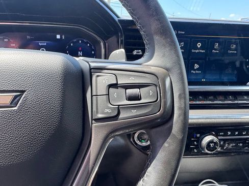 Used 2023 Chevrolet Silverado 1500 High Country w/ Technology Package AWD/4WD image 16