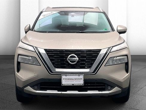 Certified 2021 Nissan Rogue Platinum image 2