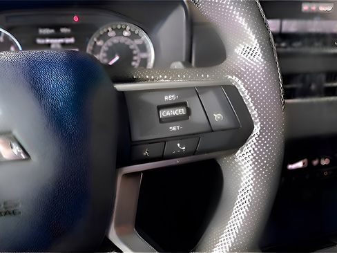 Used 2024 Mitsubishi Outlander ES image 18