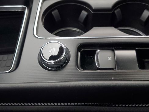 New 2026 Lincoln Corsair Premiere image 24