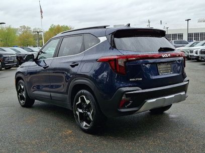Used 2024 Kia Seltos EX