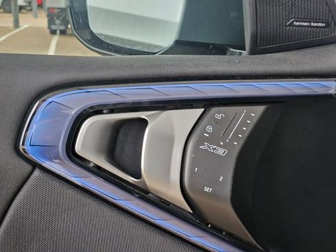 Used 2026 BMW X3 xDrive30 w/ Premium Package image 24