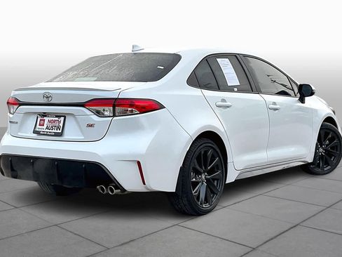 Used 2023 Toyota Corolla SE w/ SE Premium Package FWD image 13