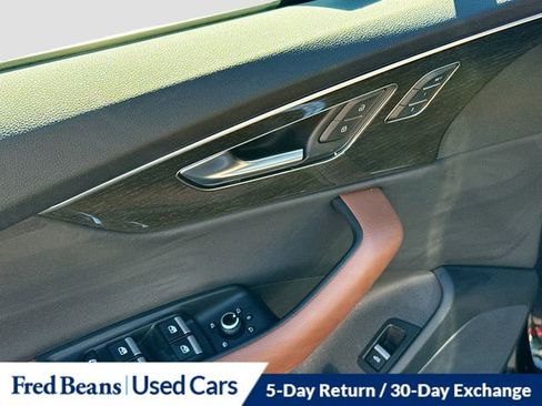 Used 2023 Audi Q7 3.0T Premium w/ Convenience Package image 20