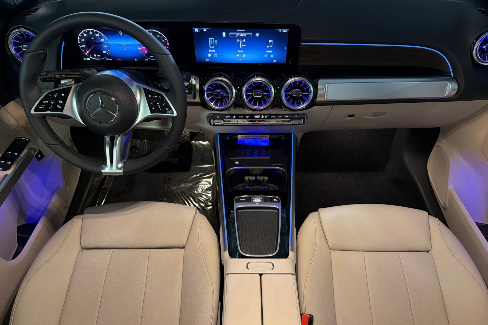 New 2026 Mercedes-Benz GLB 250 4MATIC image 12