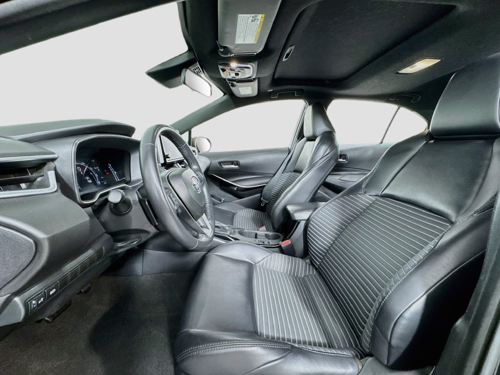 Used 2024 Toyota Corolla XSE FWD image 12