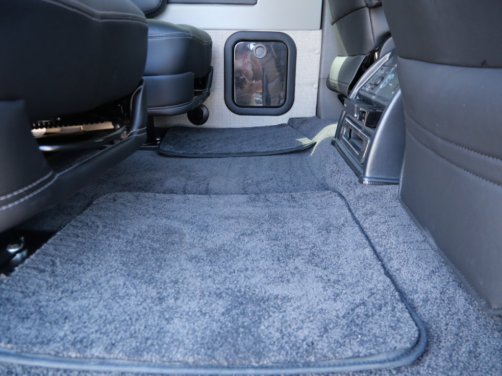 New 2026 Ford Transit 150 Low Roof AWD image 33