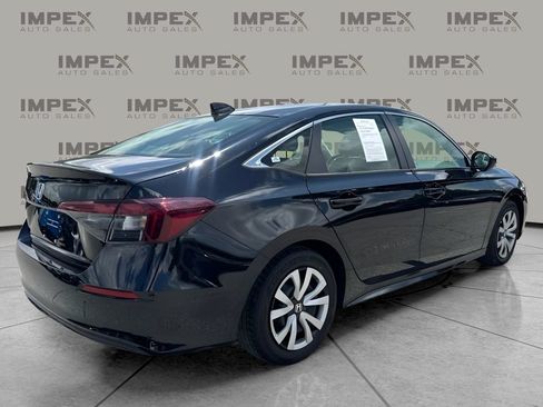Used 2025 Honda Civic LX image 5